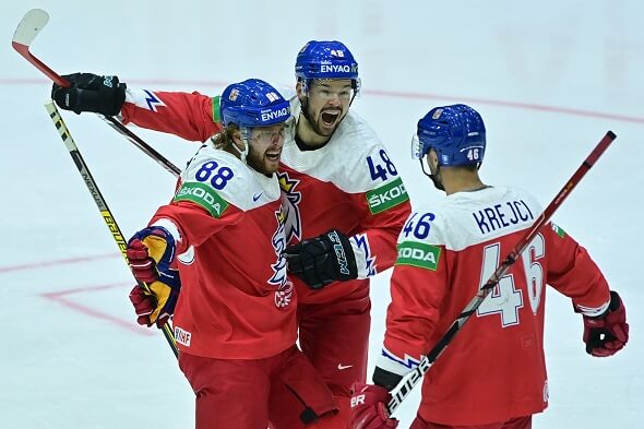 Pastrňák - Hertl - Krejčí na MS v hokeji 2022. Sledujte semifinále Česko vs Kanada živě online