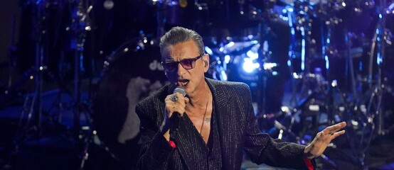 Depeche Mode a Memento Mori Tour Depeche Mode a Memento Mori Tour