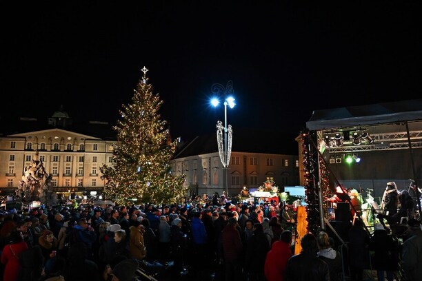 Zažijte letos slavnostní rozsvícení vánočního stromu v Brně