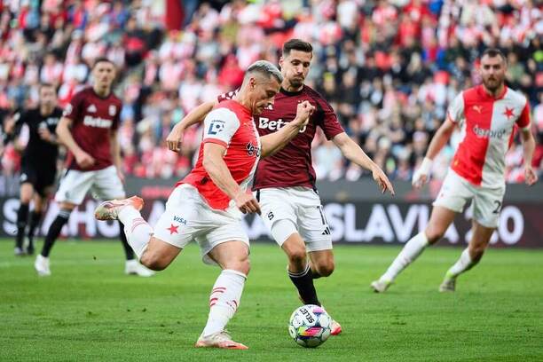 Ligové derby mezi Spartou a Slavií