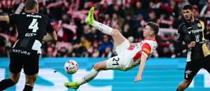 David Douděra ze Slavie v posledním vzájemném utkání s Hradcem Králové David Douděra ze Slavie v posledním vzájemném utkání s Hradcem Králové