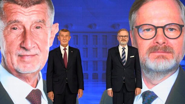 Andrej Babiš a Petr Fiala při závěrečné superdebatě